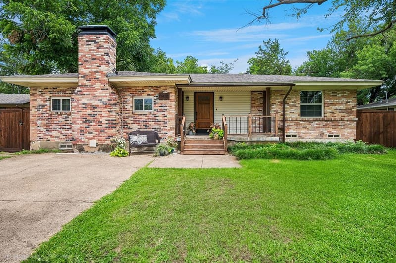 13430 Challaburton Drive, Farmers Branch TX 75234 - Photo 5