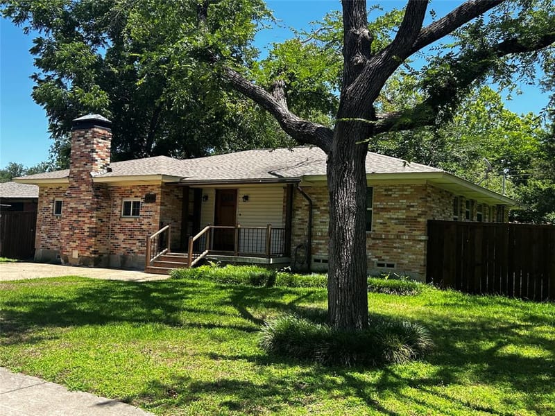 13430 Challaburton Drive, Farmers Branch TX 75234 - Photo 4