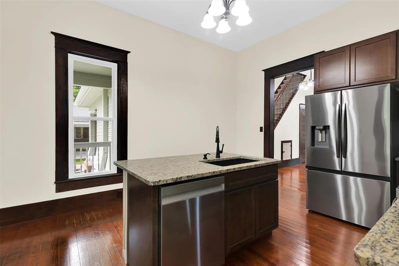 1219 S Travis Street, Sherman TX 75090 - Photo 14