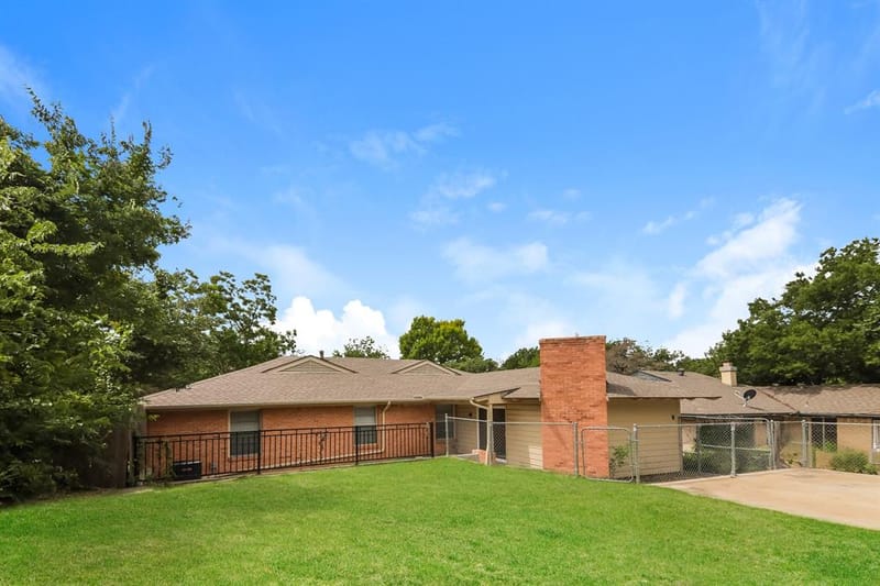 7431 Piedmont Drive, Dallas TX 75227 - Photo 19