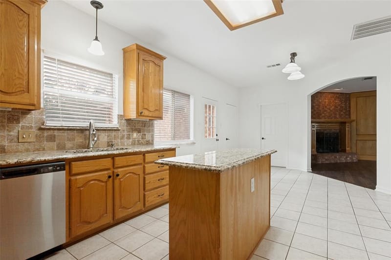 304 Elizabeth Trail, Murphy TX 75094 - Photo 19