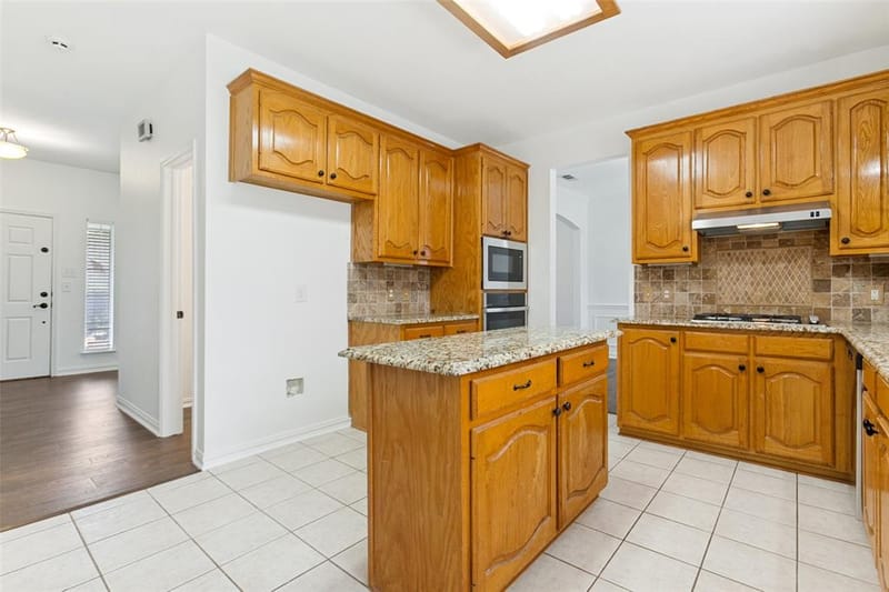 304 Elizabeth Trail, Murphy TX 75094 - Photo 21