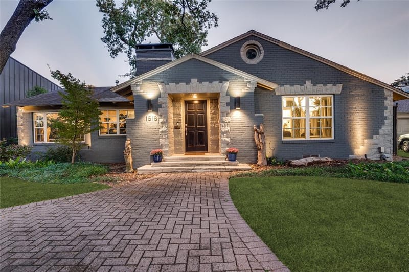 1518 Oak Knoll Street, Dallas TX 75208 - Photo 2