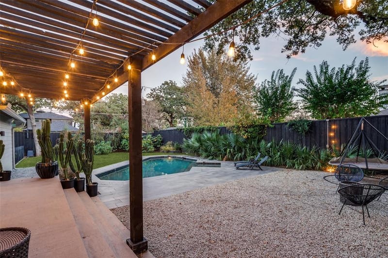 1518 Oak Knoll Street, Dallas TX 75208 - Photo 36