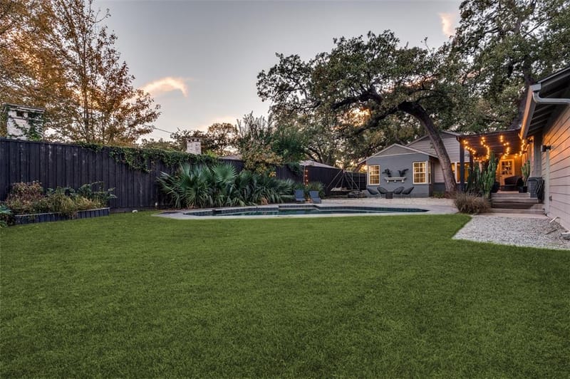 1518 Oak Knoll Street, Dallas TX 75208 - Photo 39