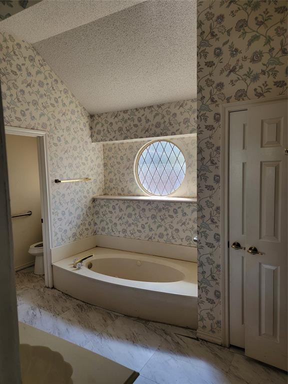 4904 Saddleback Road, Arlington TX 76017 - Photo 9