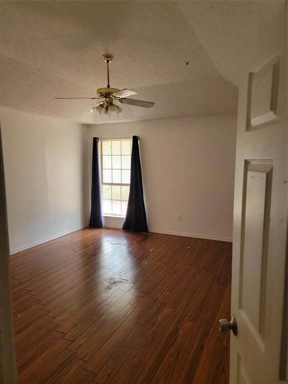 4904 Saddleback Road, Arlington TX 76017 - Photo 8