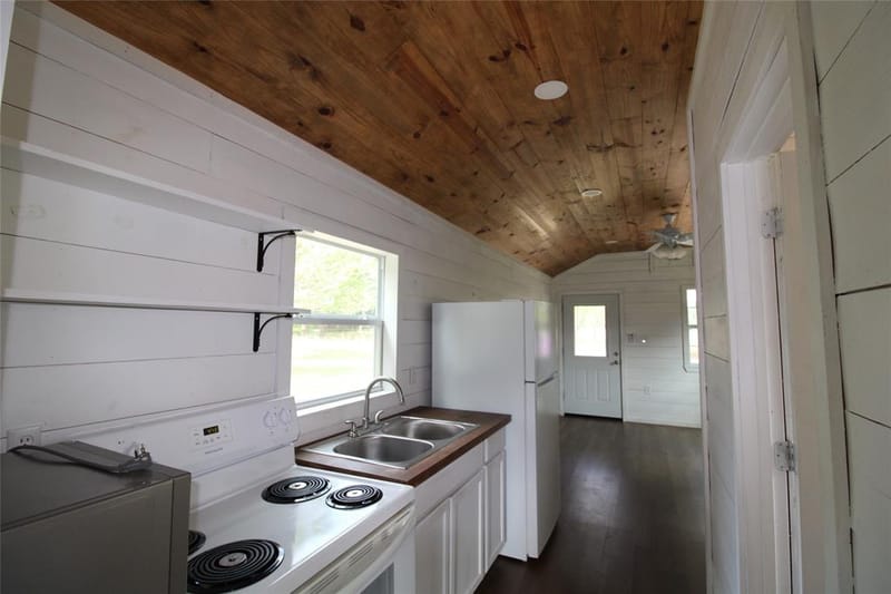 188 Private Road 8703, Ben Wheeler TX 75754 - Photo 12