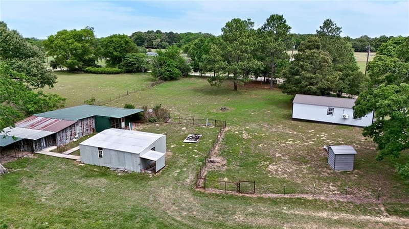 188 Private Road 8703, Ben Wheeler TX 75754 - Photo 7