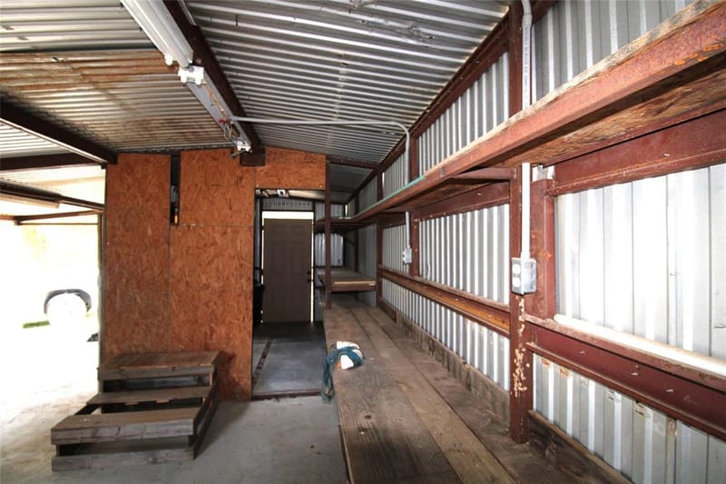 188 Private Road 8703, Ben Wheeler TX 75754 - Photo 35