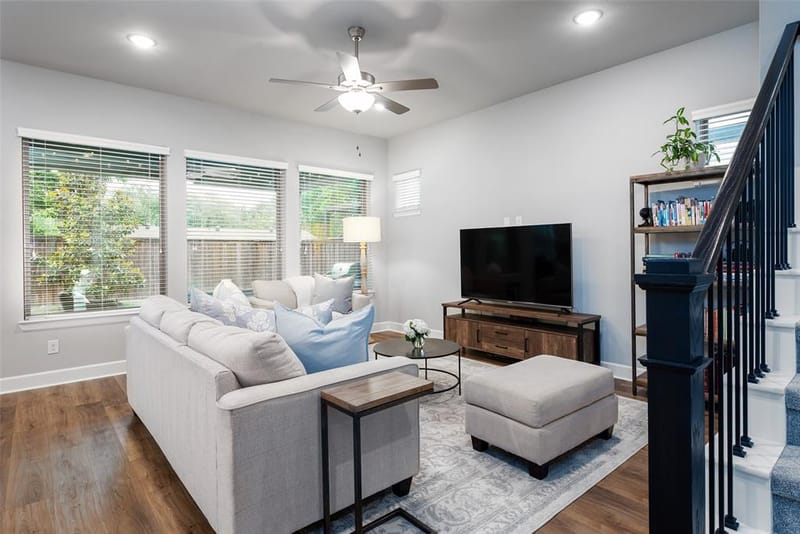 3436 Evening Petal Lane, Dallas TX 75229 - Photo 5