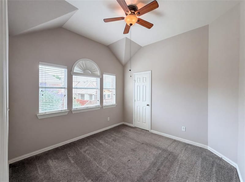 10330 Sandbar Drive, Irving TX 75063 - Photo 22