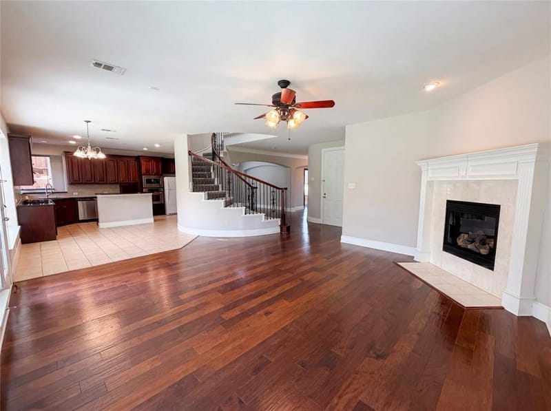 10330 Sandbar Drive, Irving TX 75063 - Photo 3
