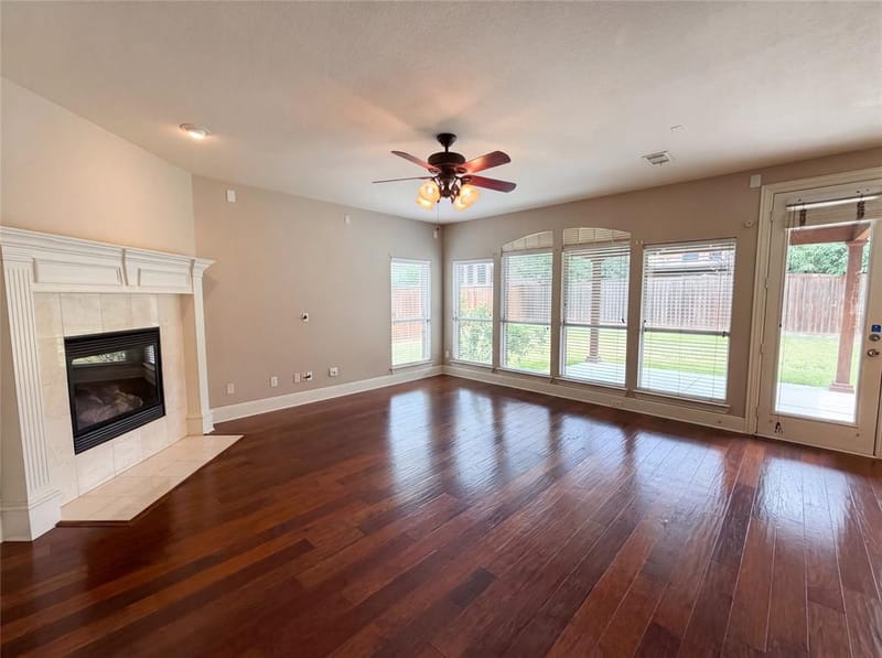 10330 Sandbar Drive, Irving TX 75063 - Photo 9