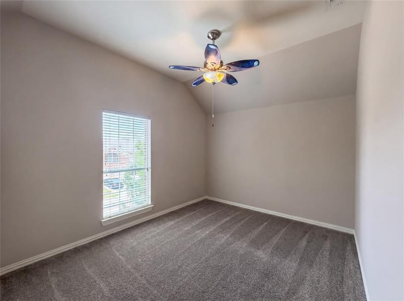 10330 Sandbar Drive, Irving TX 75063 - Photo 18