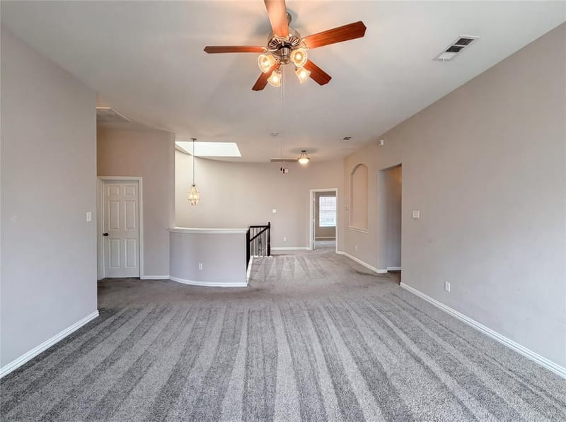10330 Sandbar Drive, Irving TX 75063 - Photo 11