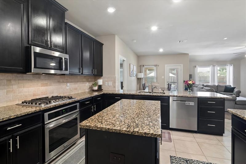 3609 Bastrop Street, Melissa TX 75454 - Photo 6