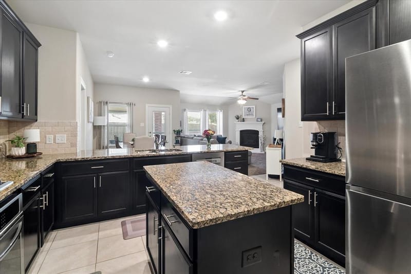 3609 Bastrop Street, Melissa TX 75454 - Photo 11