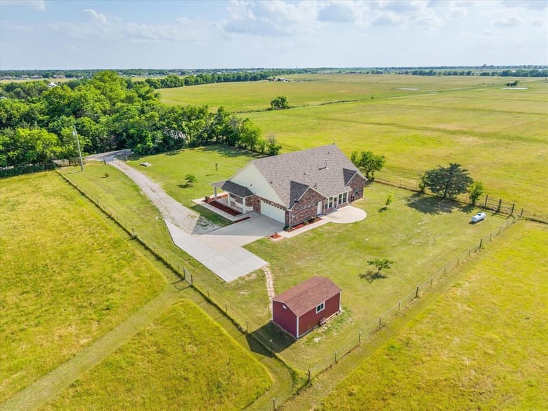 1610 County Road 2712, Caddo Mills TX 75135 - Photo 3
