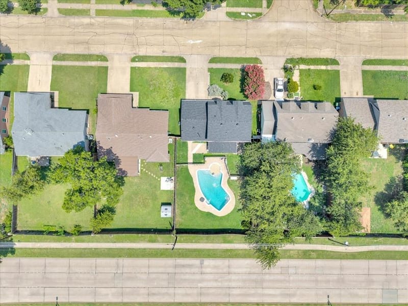 1401 Greentree Lane, Garland TX 75042 - Photo 35