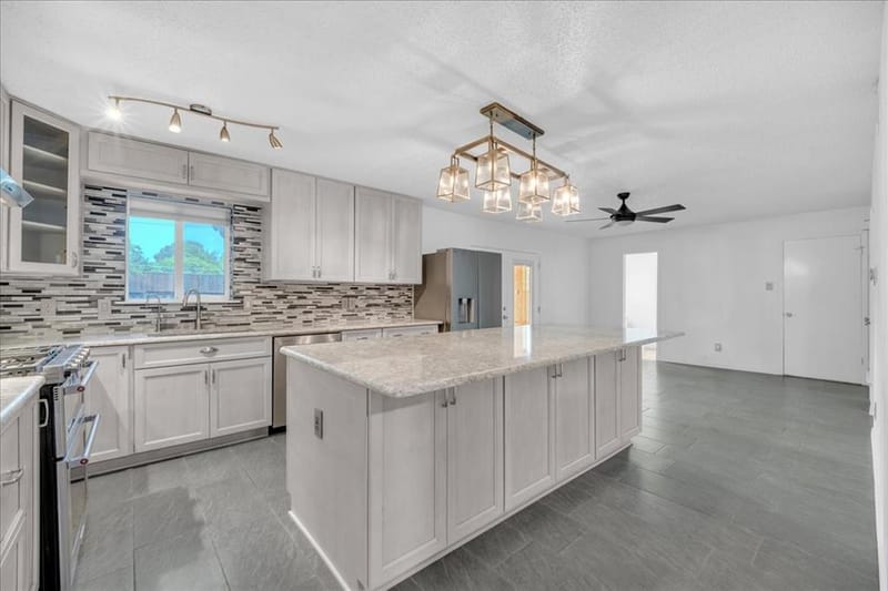 1401 Greentree Lane, Garland TX 75042 - Photo 4