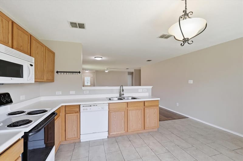 102 Pintail Lane, Sanger TX 76266 - Photo 16