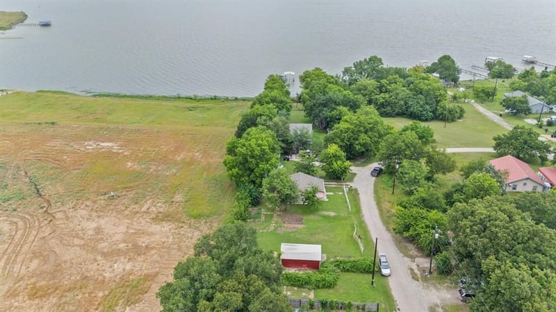 325 West Lane, Quinlan TX 75474 - Photo 24