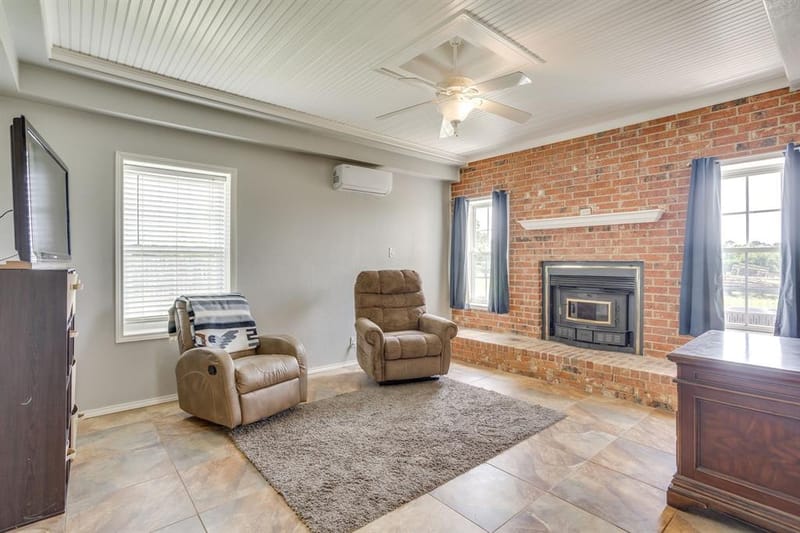 807 Caddo Road, Joshua TX 76058 - Photo 16