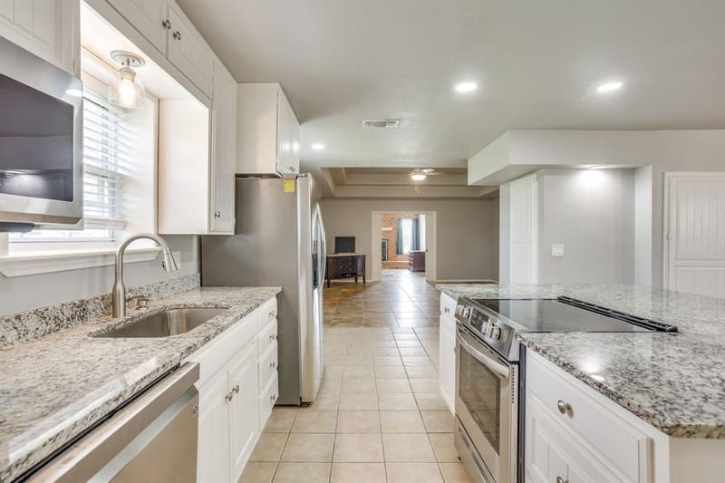807 Caddo Road, Joshua TX 76058 - Photo 12