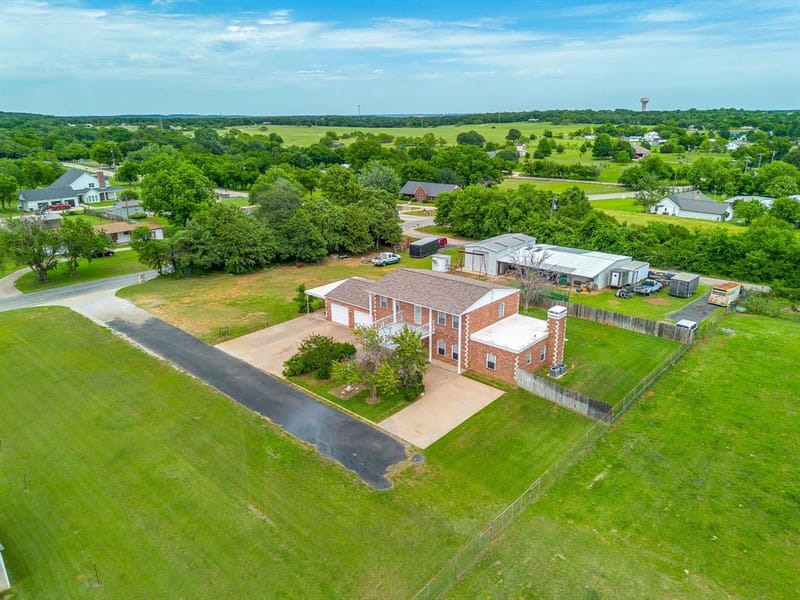 807 Caddo Road, Joshua TX 76058 - Photo 36