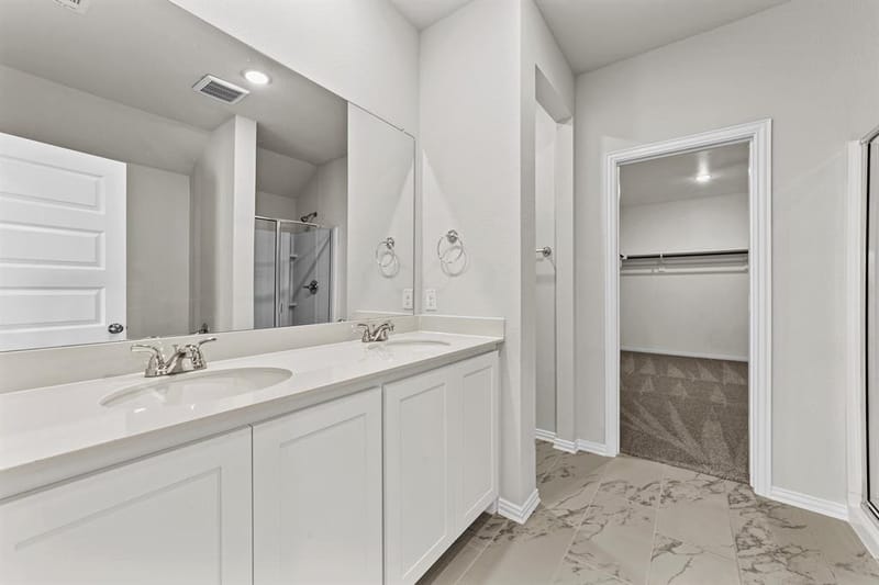 610 Stone Hollow Drive, Van Alstyne TX 75495 - Photo 14