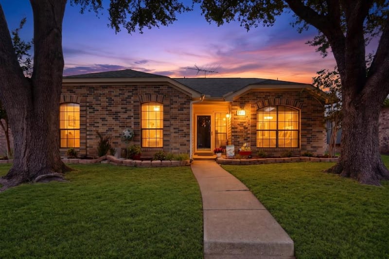 1917 Village Creek Drive, Garland TX 75040