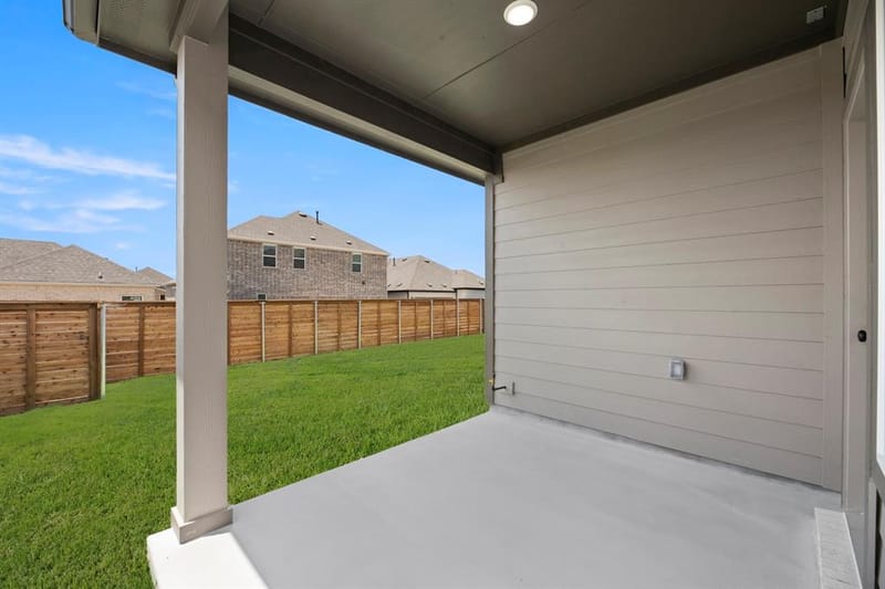 2024 Blossom Trail, Mesquite TX 75181 - Photo 38