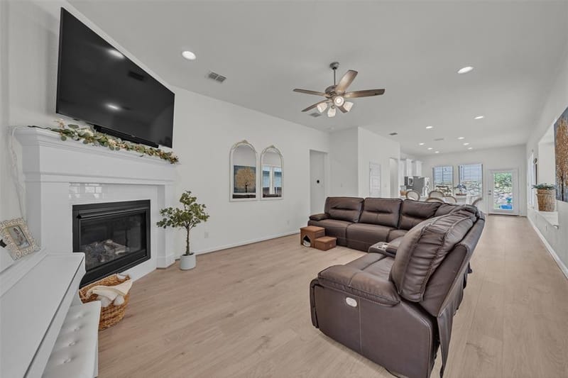 228 Palo Duro Bend, Rhome TX 76078 - Photo 23