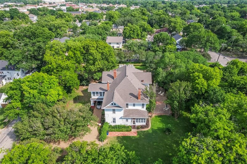 400 W Denton Street, Ennis TX 75119 - Photo 35