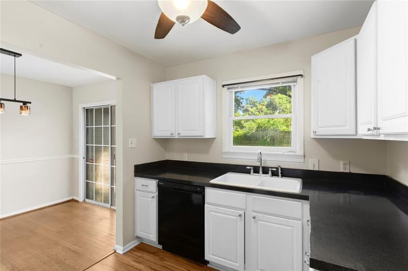 1309 Marydale Drive, Arlington TX 76013 - Photo 9