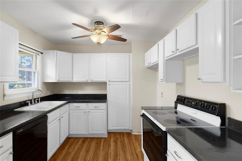 1309 Marydale Drive, Arlington TX 76013 - Photo 8