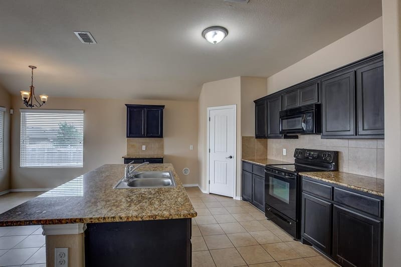 6300 Leaping Fawn Drive, Fort Worth TX 76179 - Photo 12