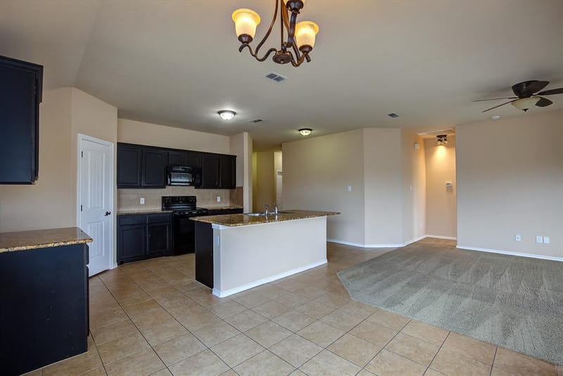 6300 Leaping Fawn Drive, Fort Worth TX 76179 - Photo 9