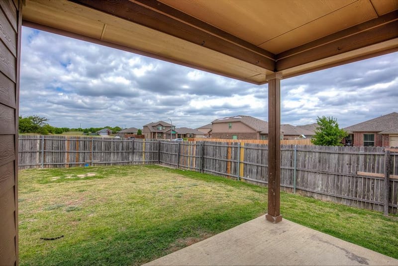 6300 Leaping Fawn Drive, Fort Worth TX 76179 - Photo 37