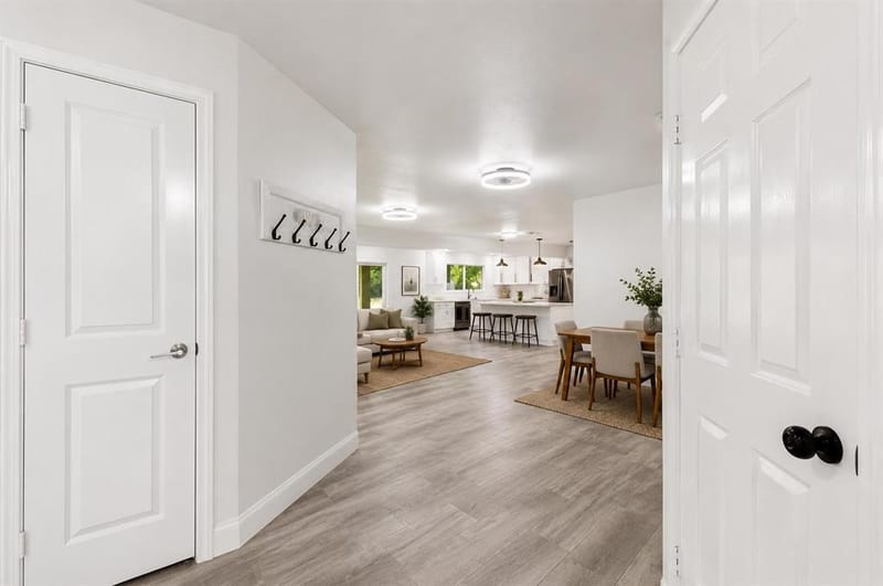 714 S Deerfield Circle, Arlington TX 76015 - Photo 4