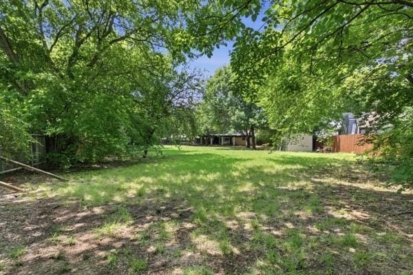 714 S Deerfield Circle, Arlington TX 76015 - Photo 21