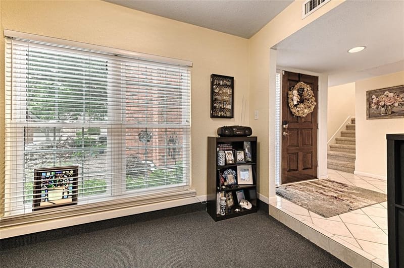 2954 Woodcroft Circle, Carrollton TX 75006 - Photo 7