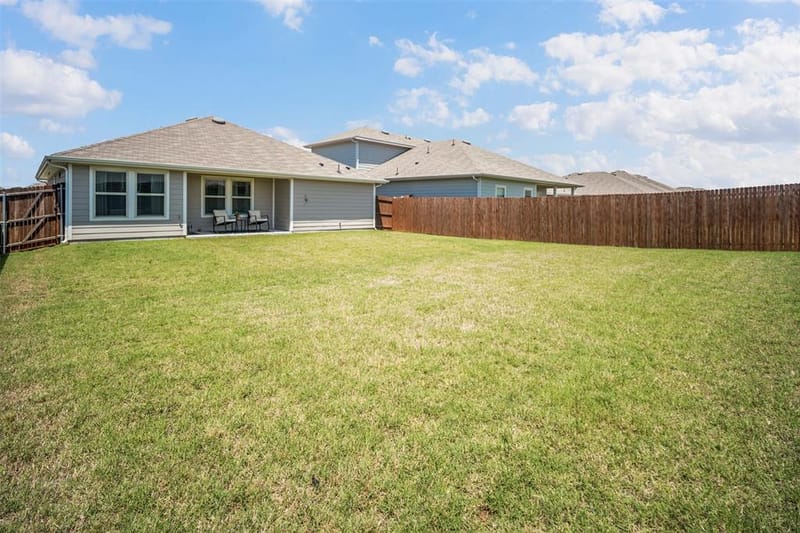 6505 Shoreline Lane, Princeton TX 75407 - Photo 24