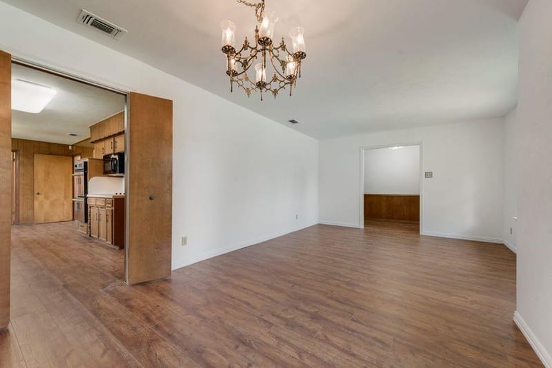 135 S Capri Drive, Duncanville TX 75116 - Photo 6
