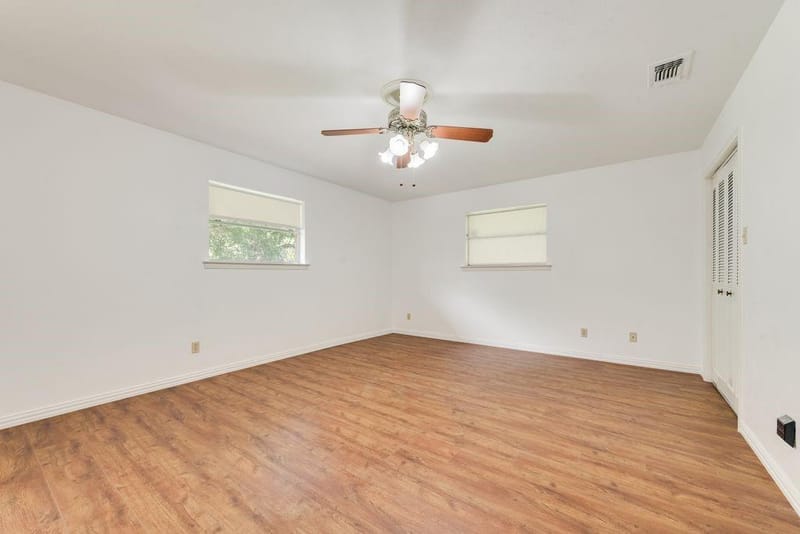 135 S Capri Drive, Duncanville TX 75116 - Photo 22
