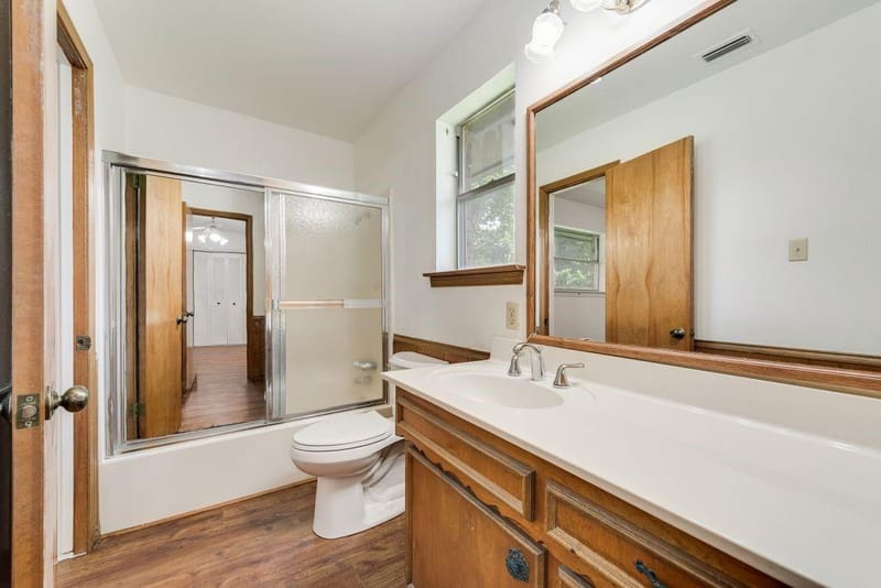 135 S Capri Drive, Duncanville TX 75116 - Photo 29