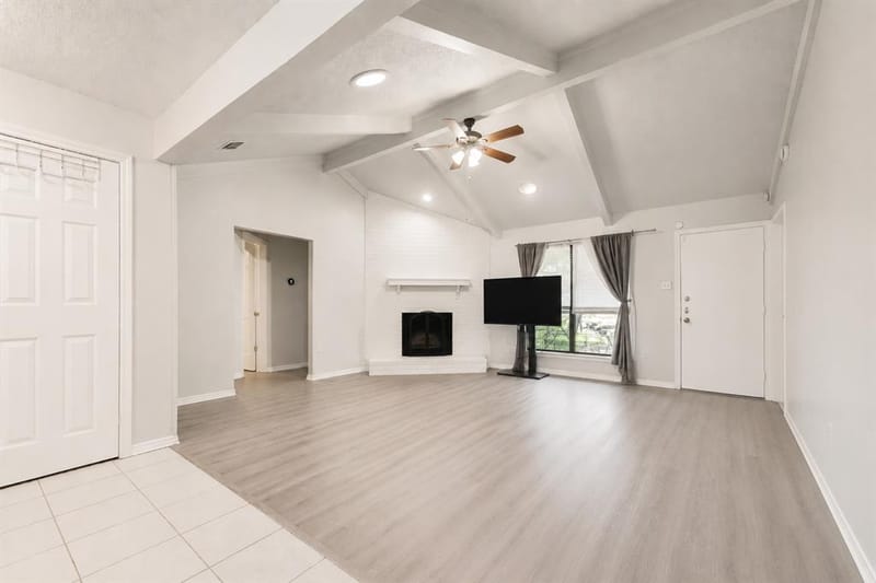 915 Freestone Drive, Arlington TX 76017 - Photo 9