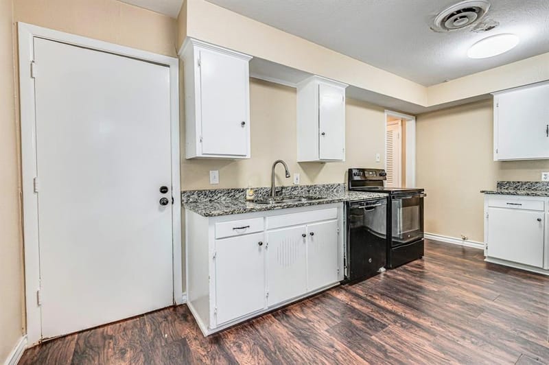 504 John Arden Drive, Waxahachie TX 75165 - Photo 11