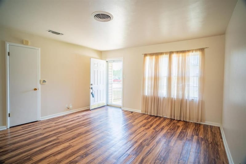 5245 Ira Street N, Haltom City TX 76117 - Photo 10